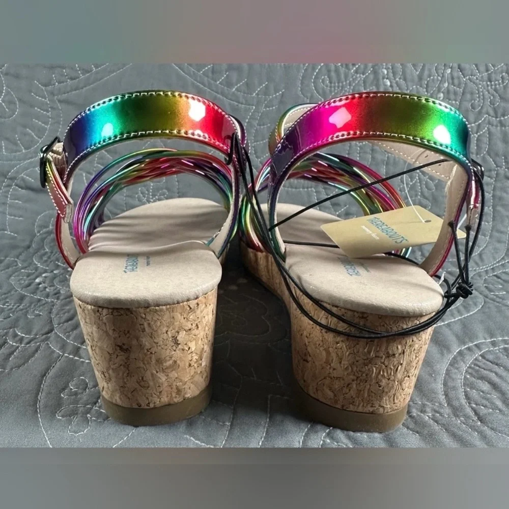 Thereabouts Girls Olive Metallic Multi Wedge Sandals NWT Size Big Girls 4